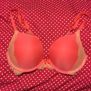 Victoria’s Secret Bra